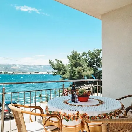 Milla 2 * Trogir