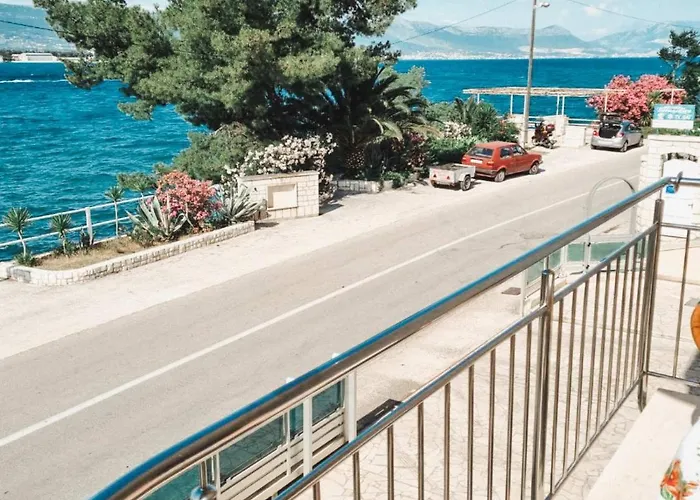 Milla 2 公寓 特罗吉尔